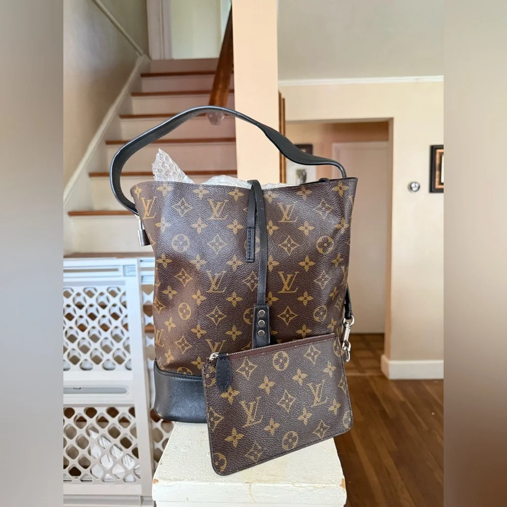 Louis Vuitton Monogram Idole NN14 GM